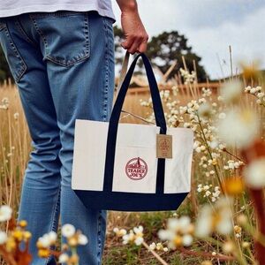 WOW🔥💙TRADER JOES Blue and Cream Canvas Big Tote Bag letter embroidered wine red🍷